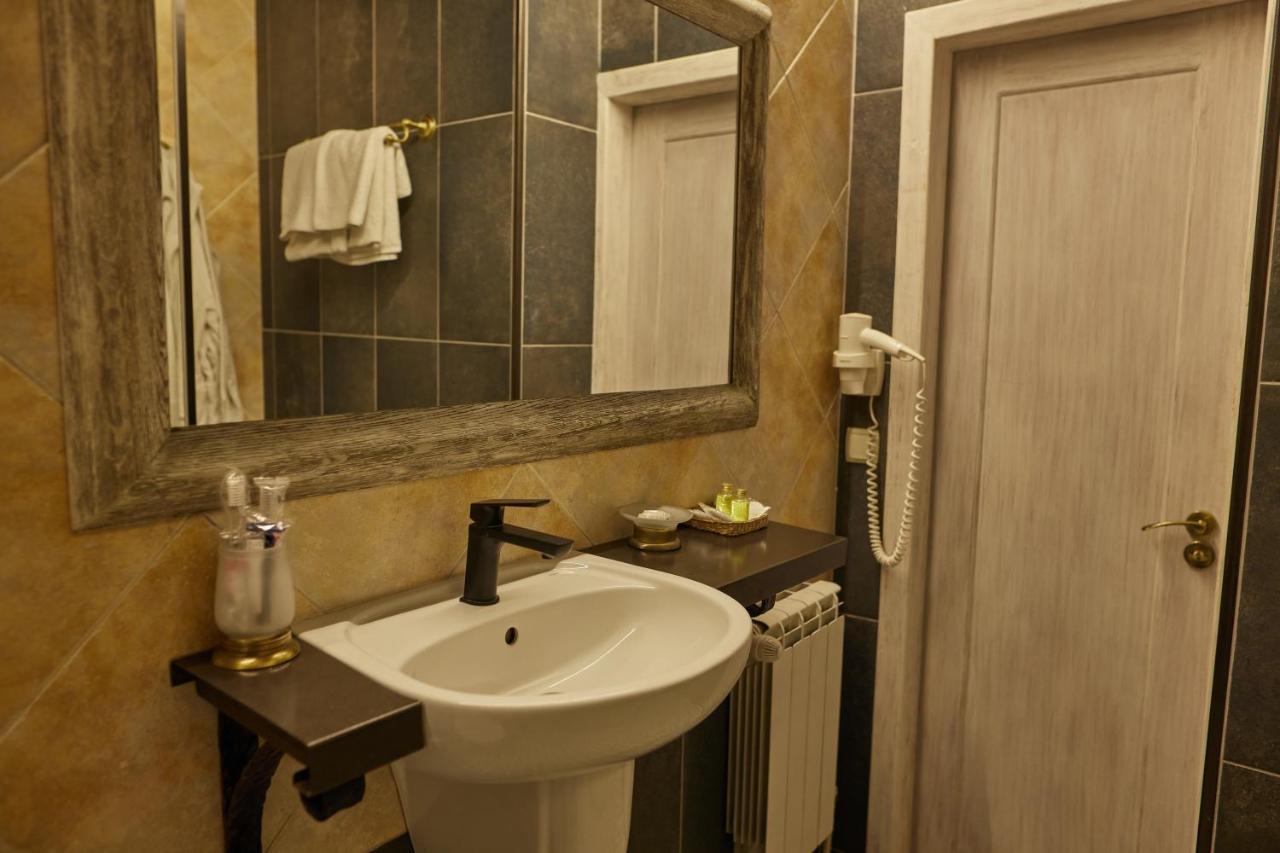 Zdybanka Hotel Szumi Kültér fotó