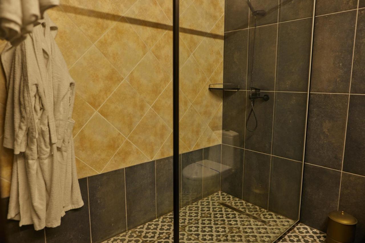 Zdybanka Hotel Szumi Kültér fotó
