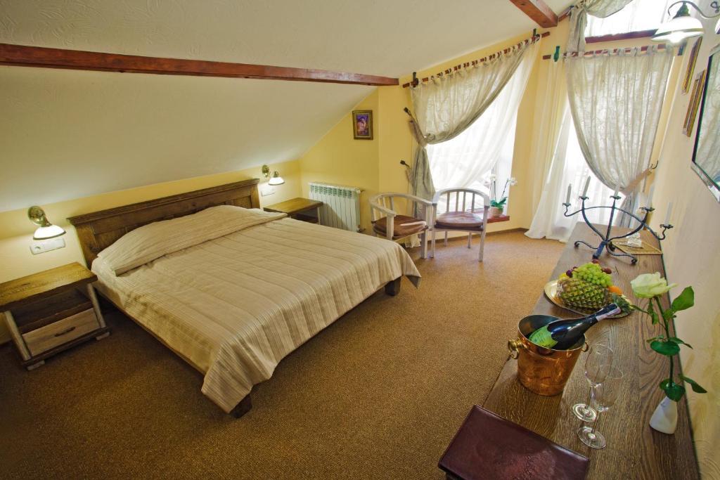 Zdybanka Hotel Szumi Kültér fotó