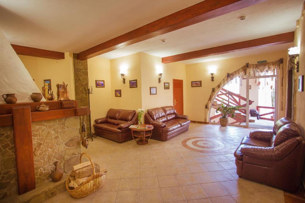 Zdybanka Hotel Szumi Kültér fotó